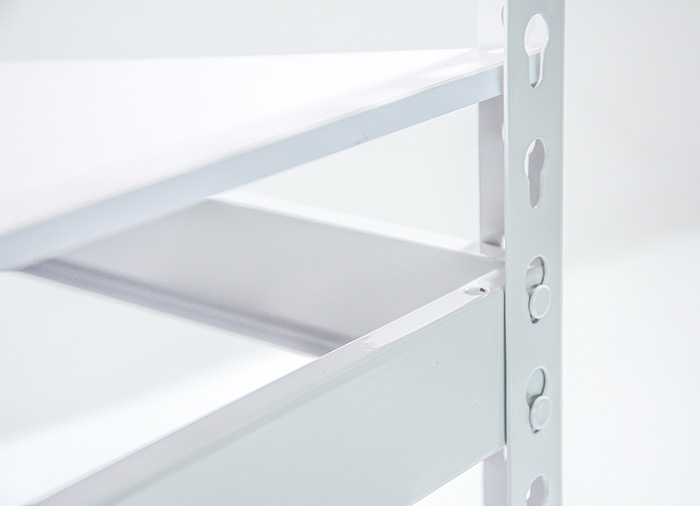 boltless rivet shelf