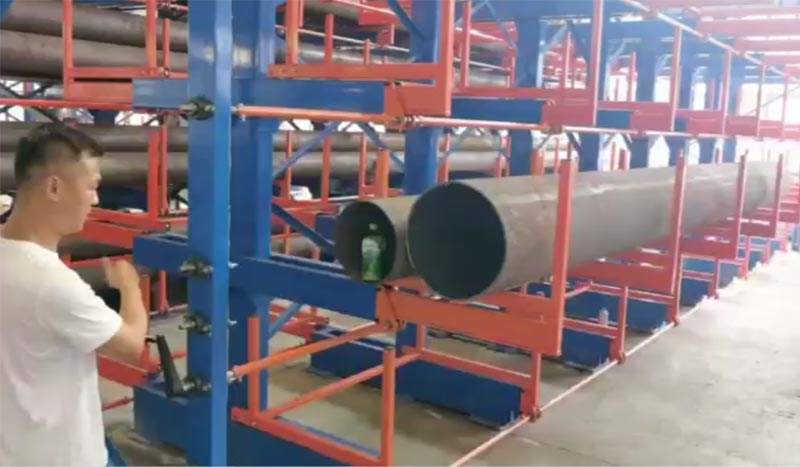mobile cantilever rack