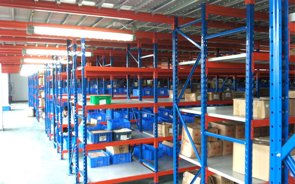 Variety Types of Longspan Shelving