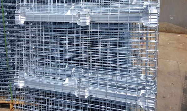 What is wire mesh decking?
