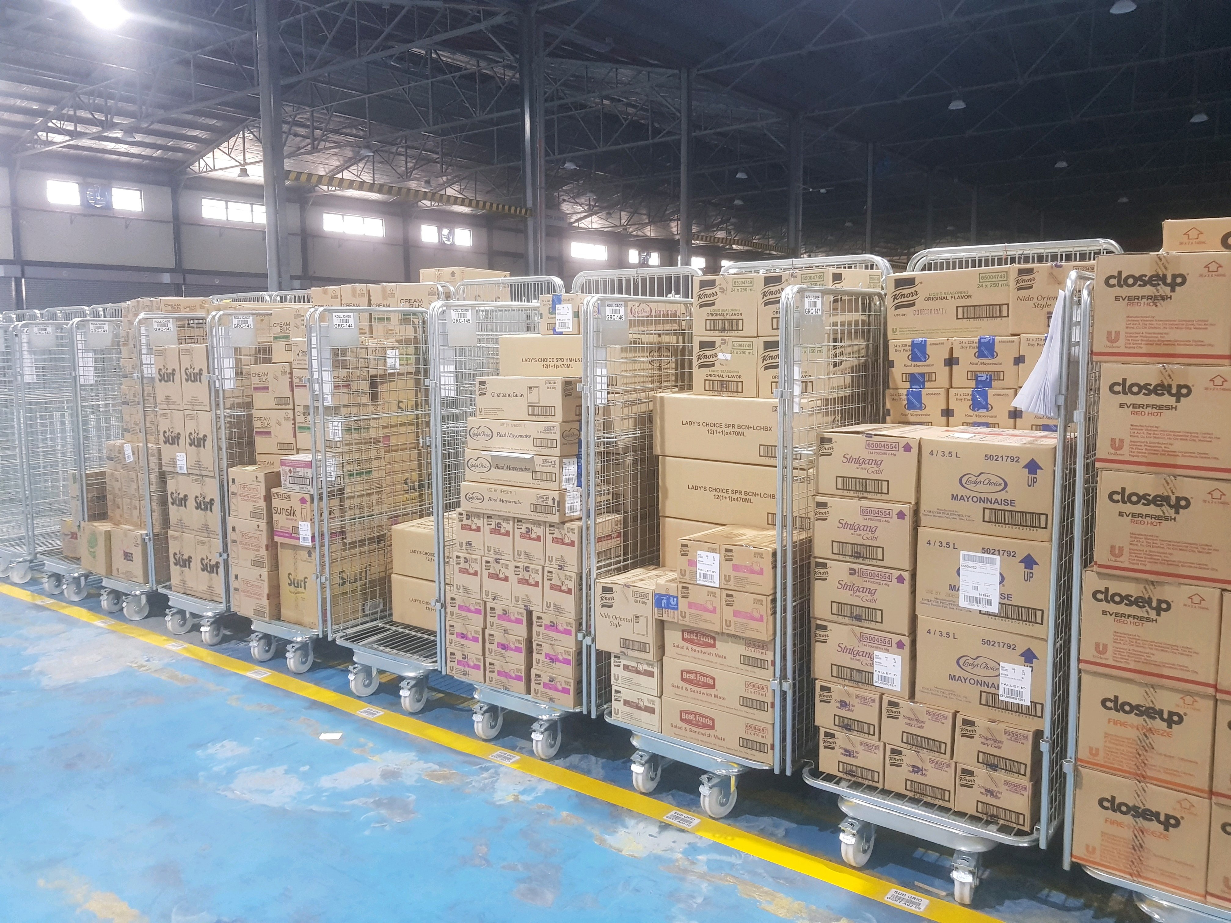 Unlocking Efficiency with the Versatility of Roll Containers