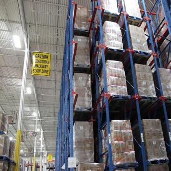 High Density Warehouse Racking Solutions Drive in Racking System